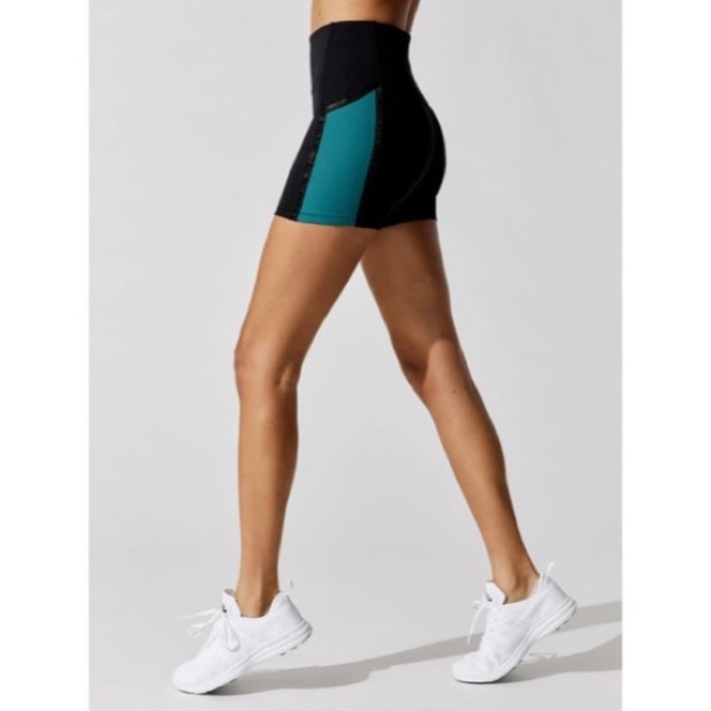 FP Movement Ticket to Paradise Active Short
